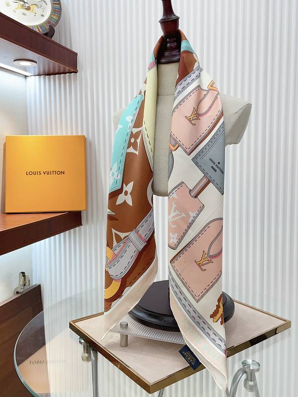 Louis Vuitton Scarf LVC00477